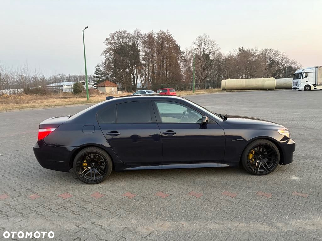 BMW Seria 5 - 23