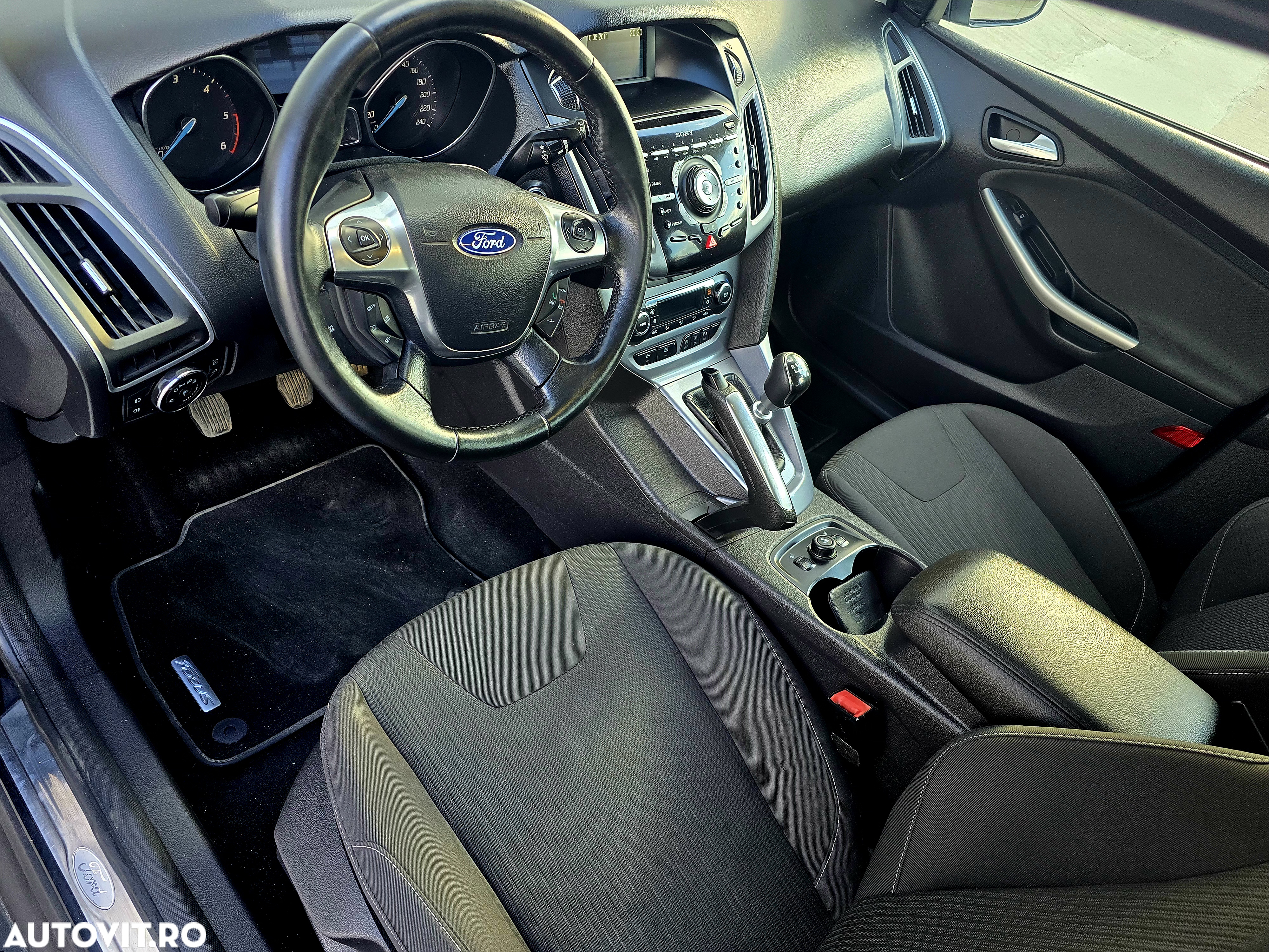 Ford Focus 1.6 Ecoboost Start Stop Titanium - 28