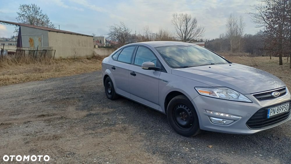 Ford Mondeo 2.0 Ambiente - 10