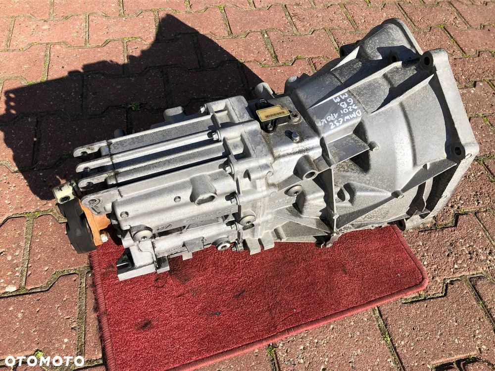 SKRZYNIA BIEGÓW MANUAL BMW E90 E91 E92 E93 E87  N43B20 320i - 6