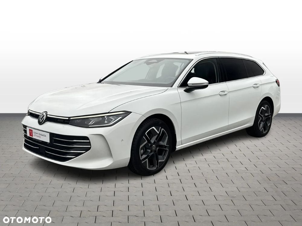 Volkswagen Passat 1.5 TSI EVO Elegance DSG - 1