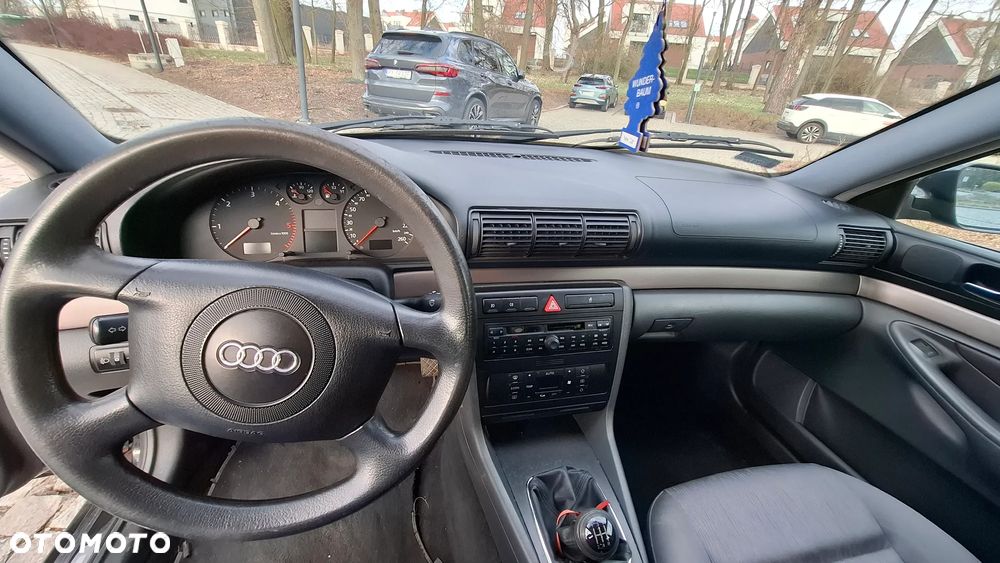 Audi A4 Limousine 1.9 TDI - 14