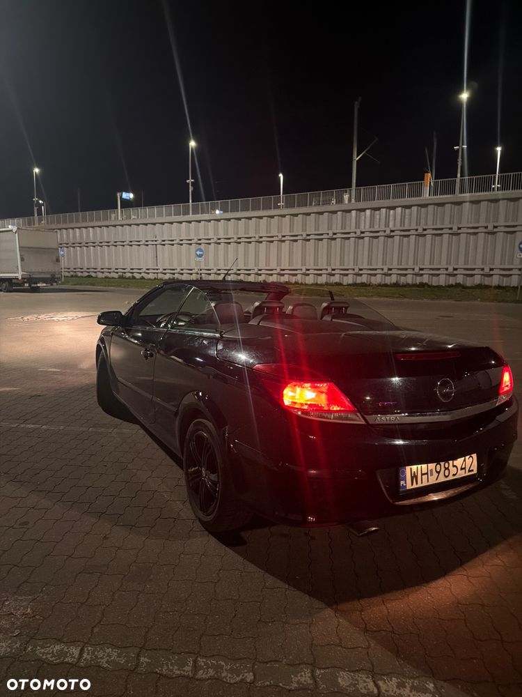Opel Astra - 2