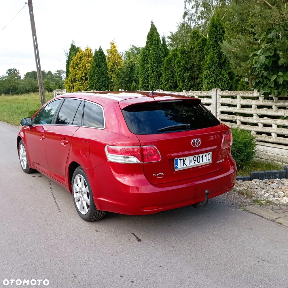 Toyota Avensis 2.2 D-CAT 2010 - 5