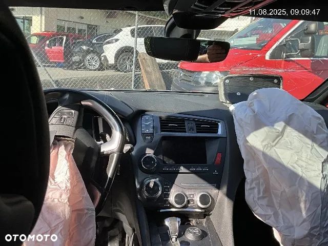 DS Automobiles DS 5 - 5