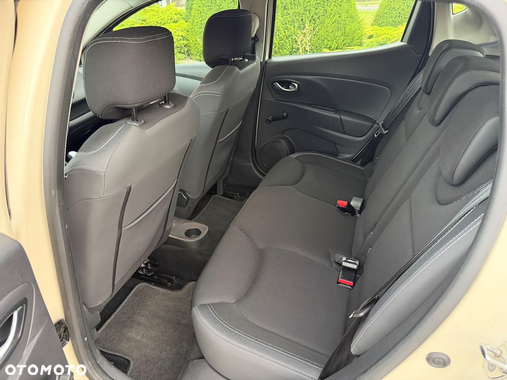 Renault Clio 1.2 16V Limited EU6 - 15
