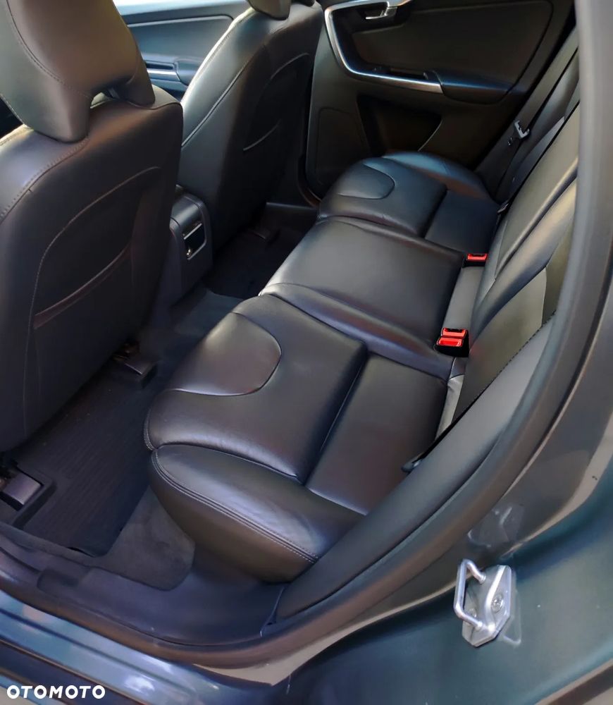 Volvo XC 60 - 16