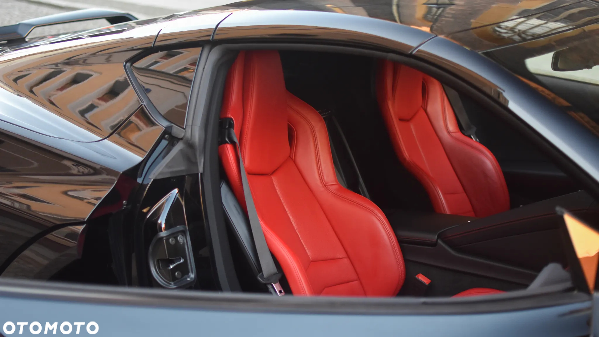 Chevrolet Corvette - 16