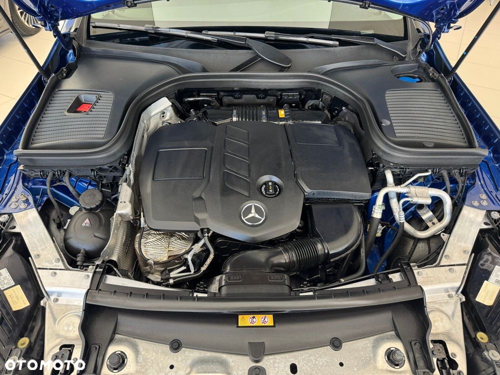 Mercedes-Benz GLC - 21