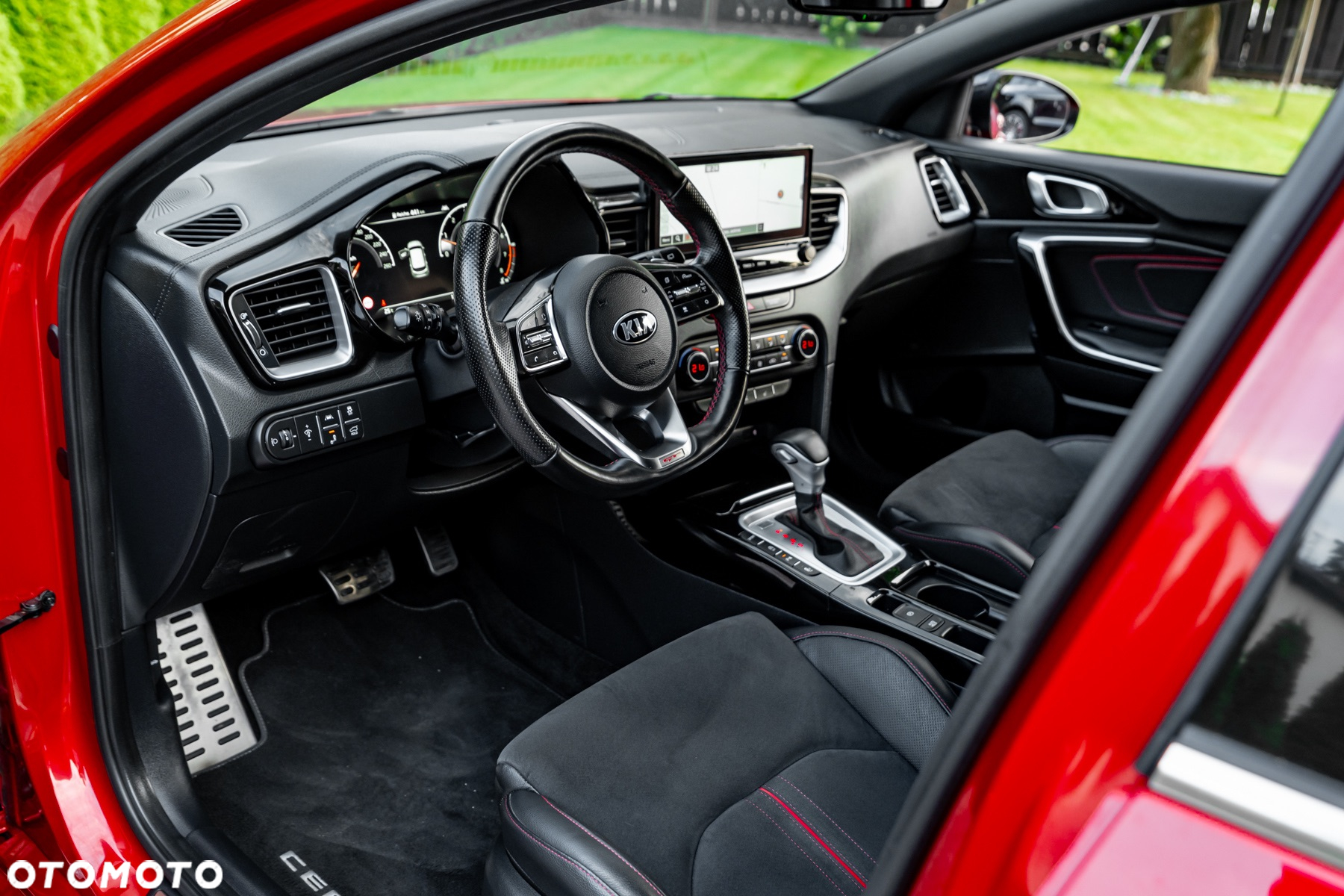 Kia ProCeed 1.6 T-GDI DCT7 OPF GT - 17
