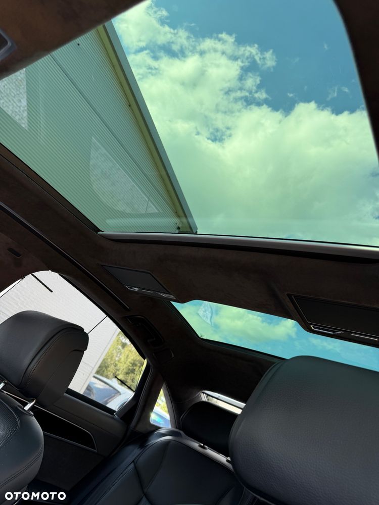 Audi A8 - 26