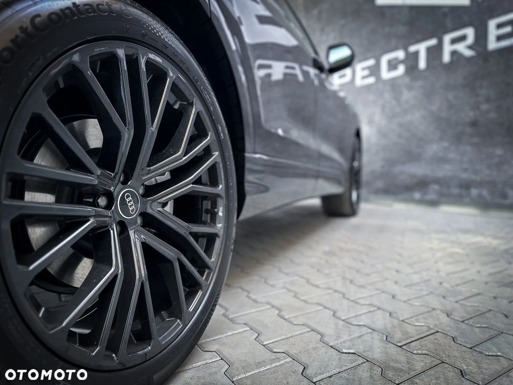 Audi Q8 - 15