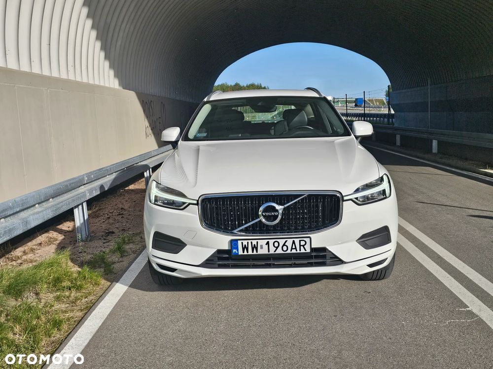 Volvo XC 60 T4 Momentum Pro - 8
