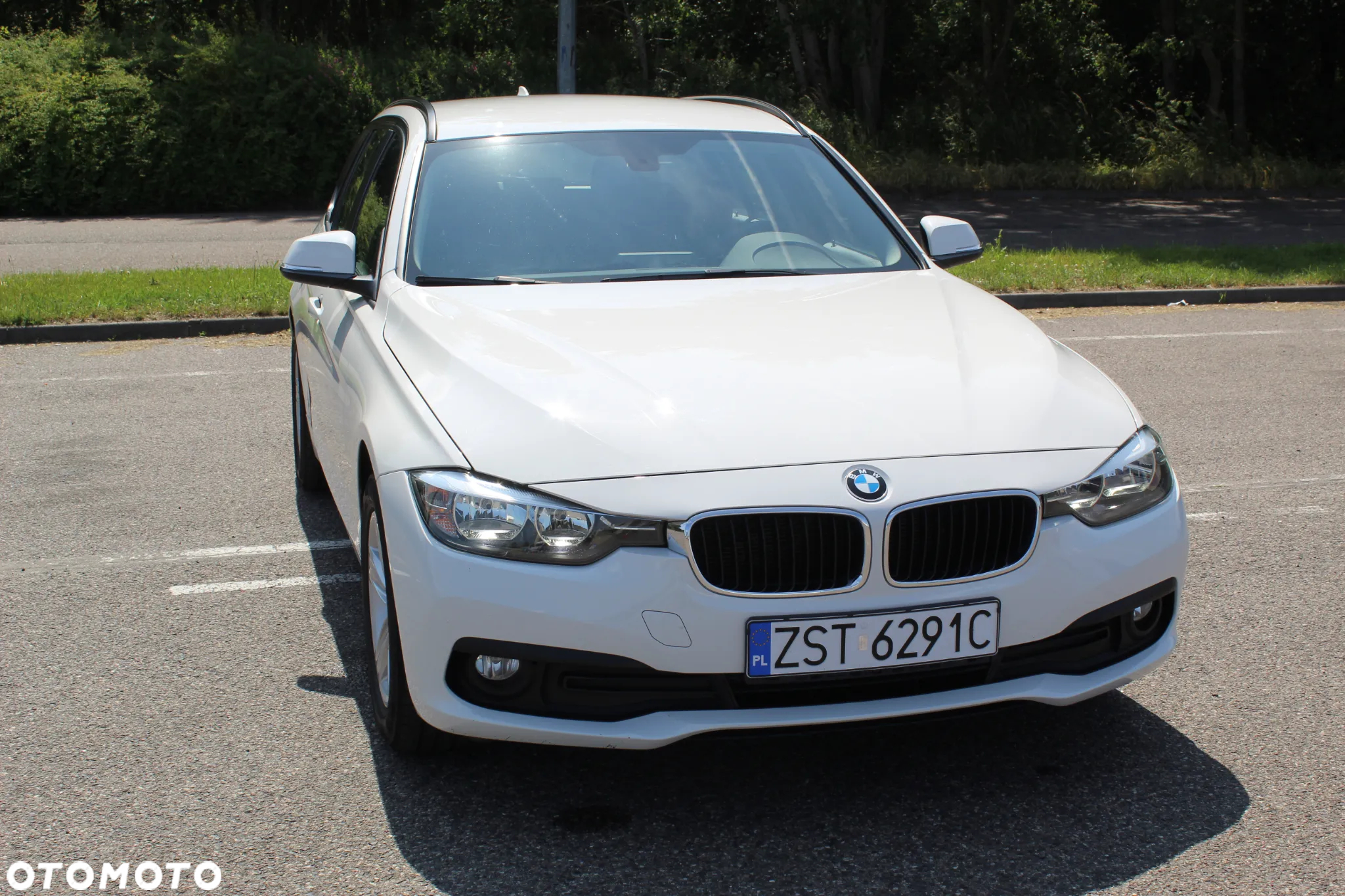 BMW Seria 3 318i - 10