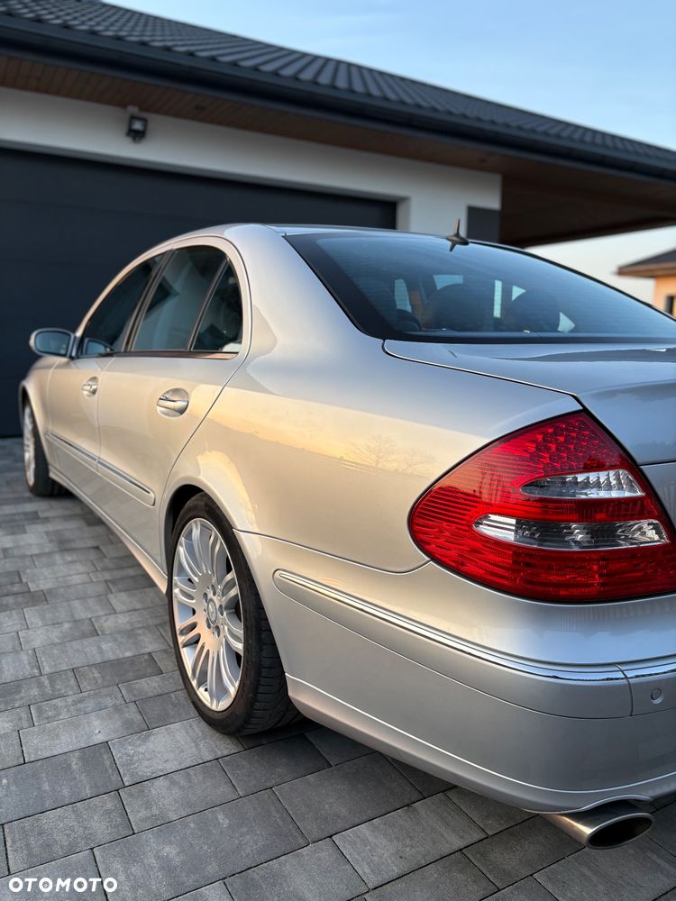 Mercedes-Benz Klasa E - 6