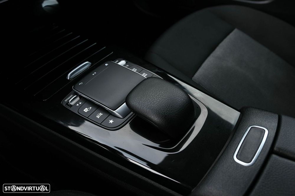 Mercedes-Benz CLA 180 d Shooting Brake Style Aut. - 11