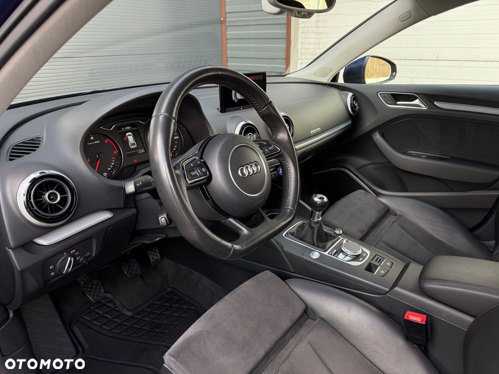 Audi A3 Sportback 2.0 TDI quattro Ambition - 15