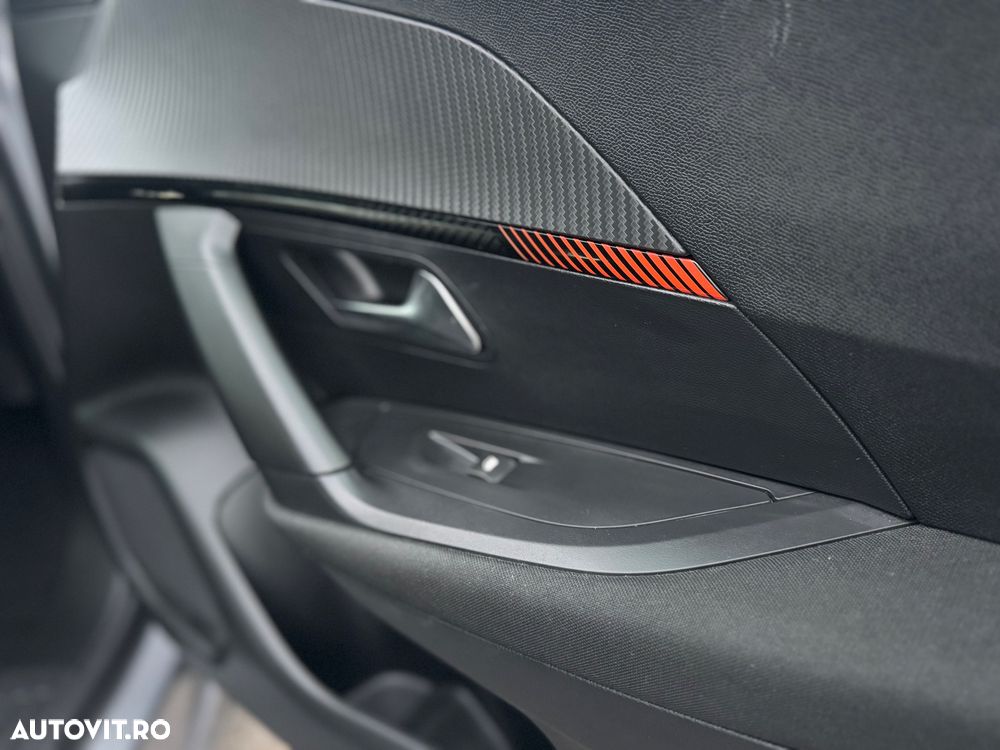 Peugeot 2008 e-2008 Allure - 21