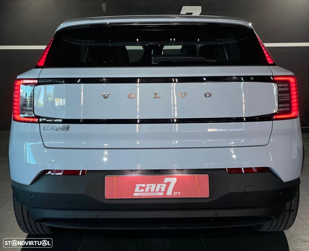 Volvo EX30 69 kWh Single Motor Extended Range Core - 5