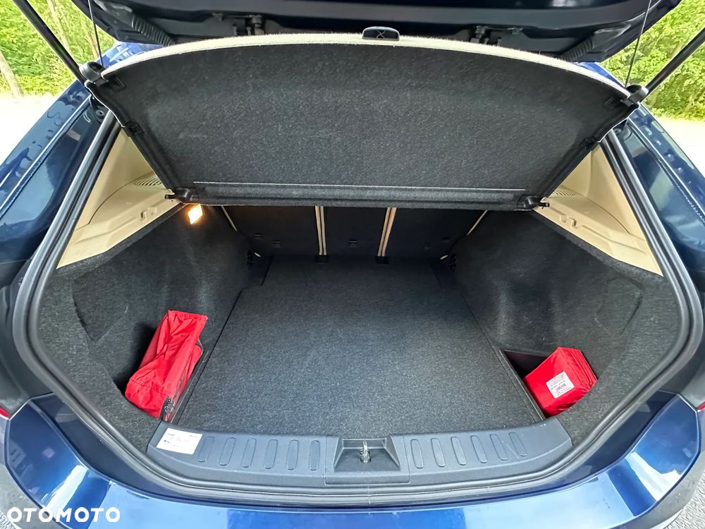 BMW X1 sDrive18i - 21