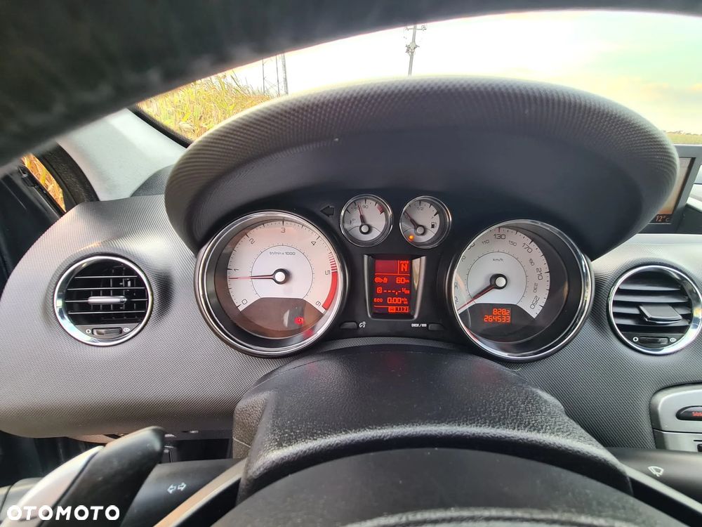Peugeot 308 1.6 e-HDi Active STT - 10