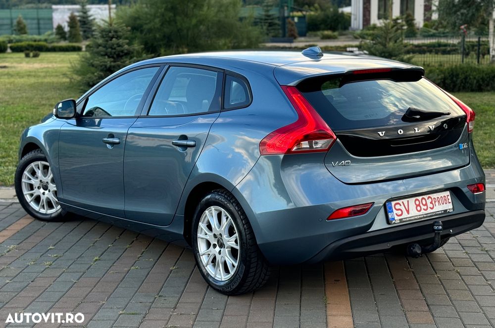 Volvo V40 D2 You - 2