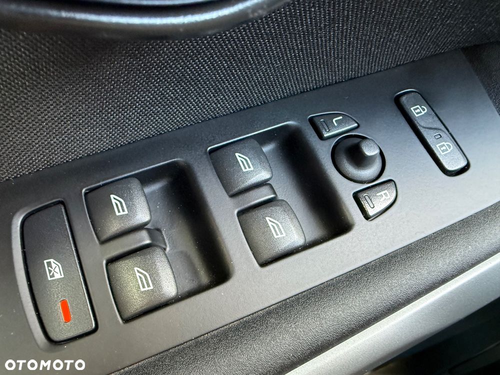 Volvo V40 - 37
