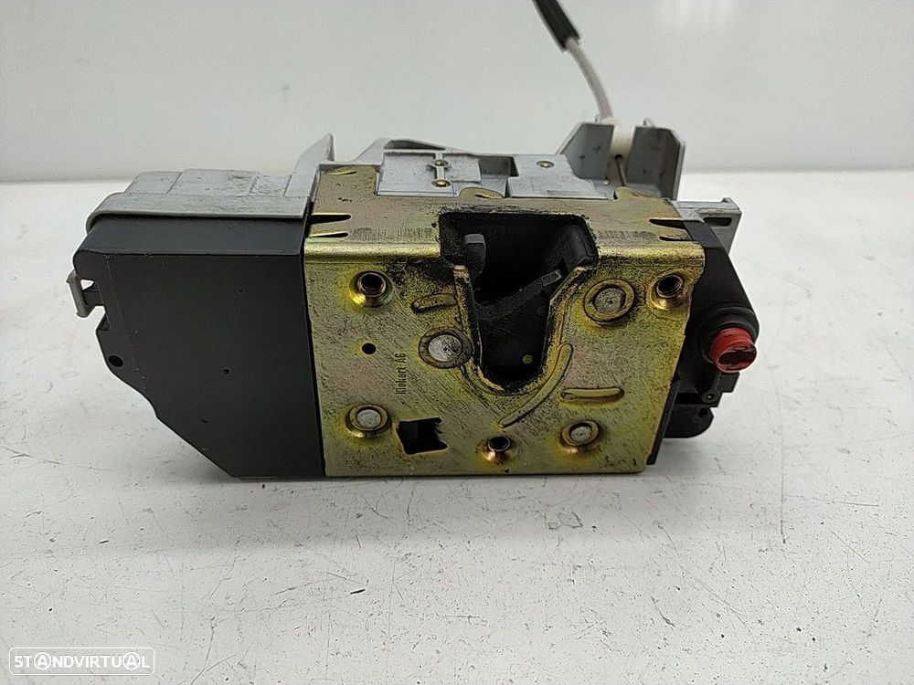 Fecho Porta  Tras Esquerdo Peugeot 307 (3A/C) - 3
