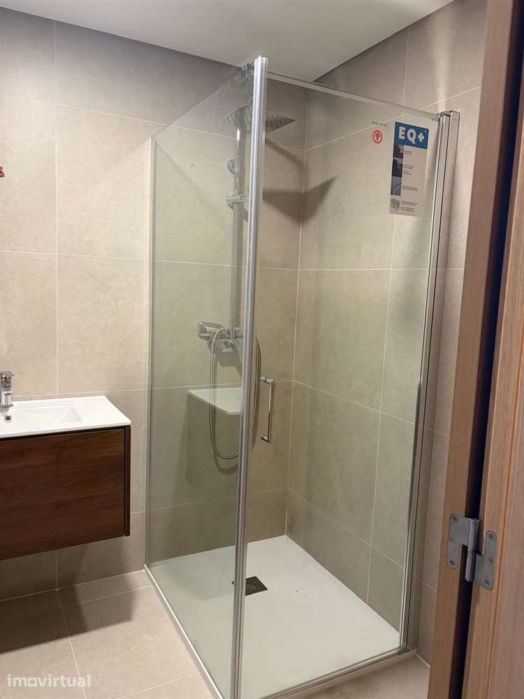 ARRENDAMENTO - Apartamento T1 Novo no Coração da Póvoa de Varzim - Grande imagem: 2/20