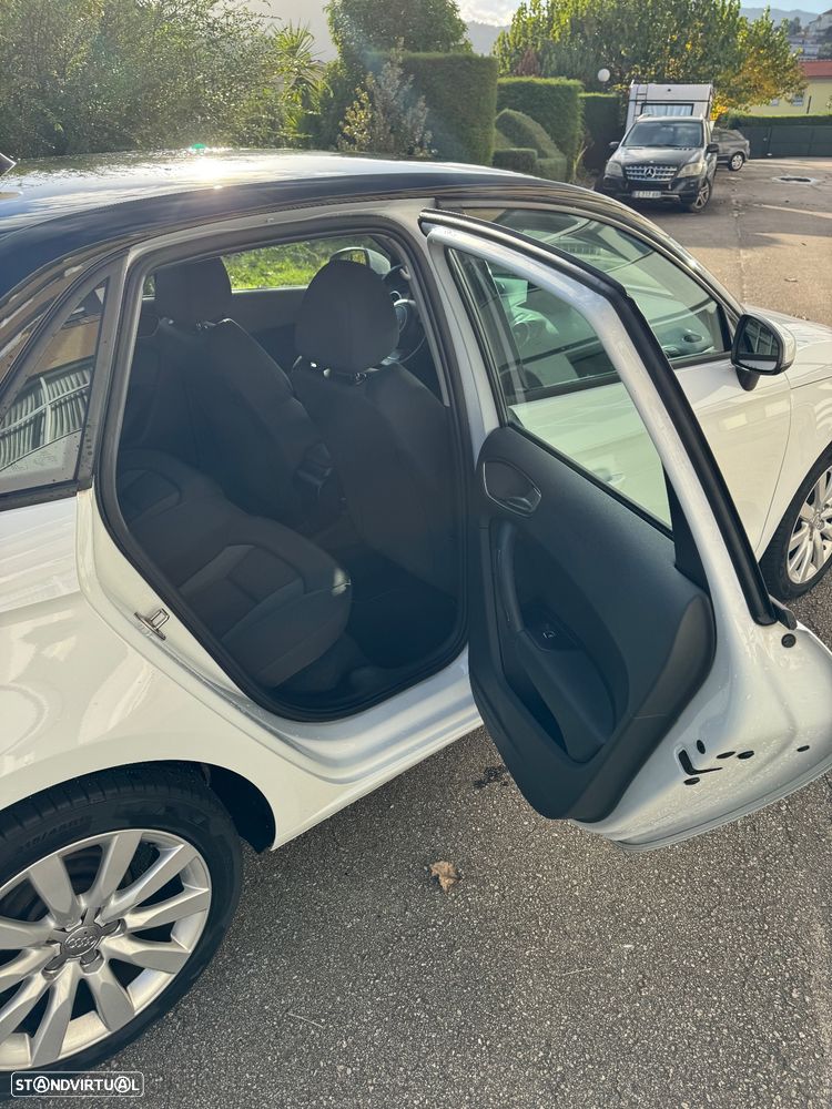 Audi A1 Sportback 1.4 TDI Design - 19