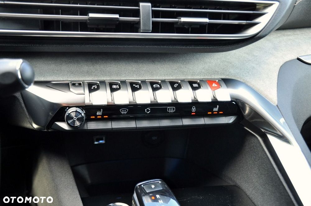 Peugeot 5008 - 35