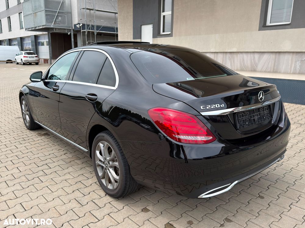 Mercedes-Benz C 220 d 4Matic 9G-TRONIC Avantgarde - 13
