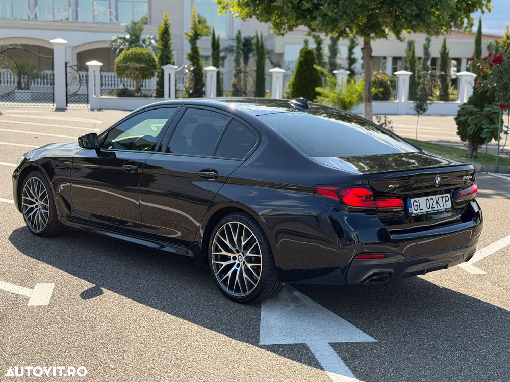 BMW Seria 5 545e xDrive Aut. M Sport Edition - 8