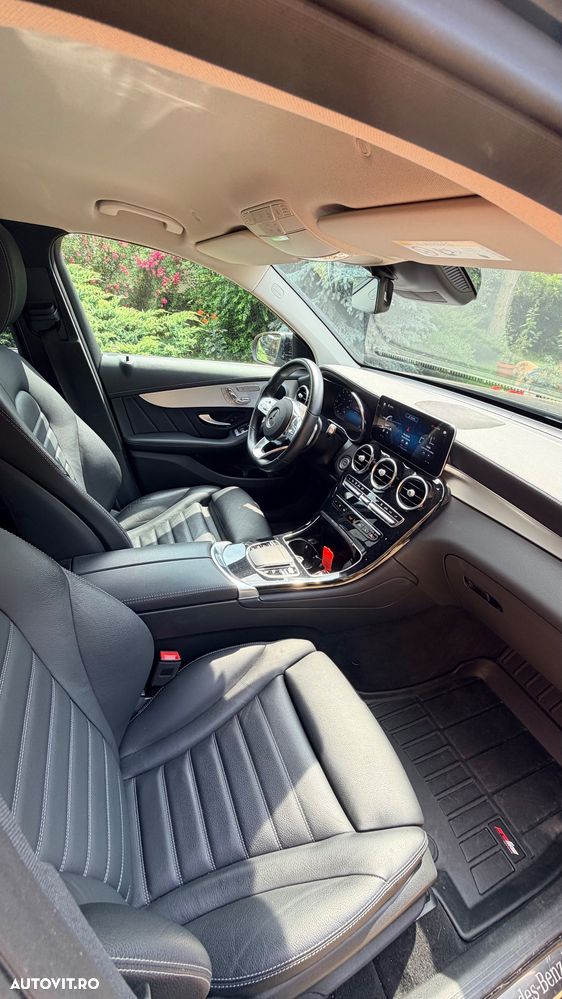 Mercedes-Benz GLC 300 d 4MATIC - 6
