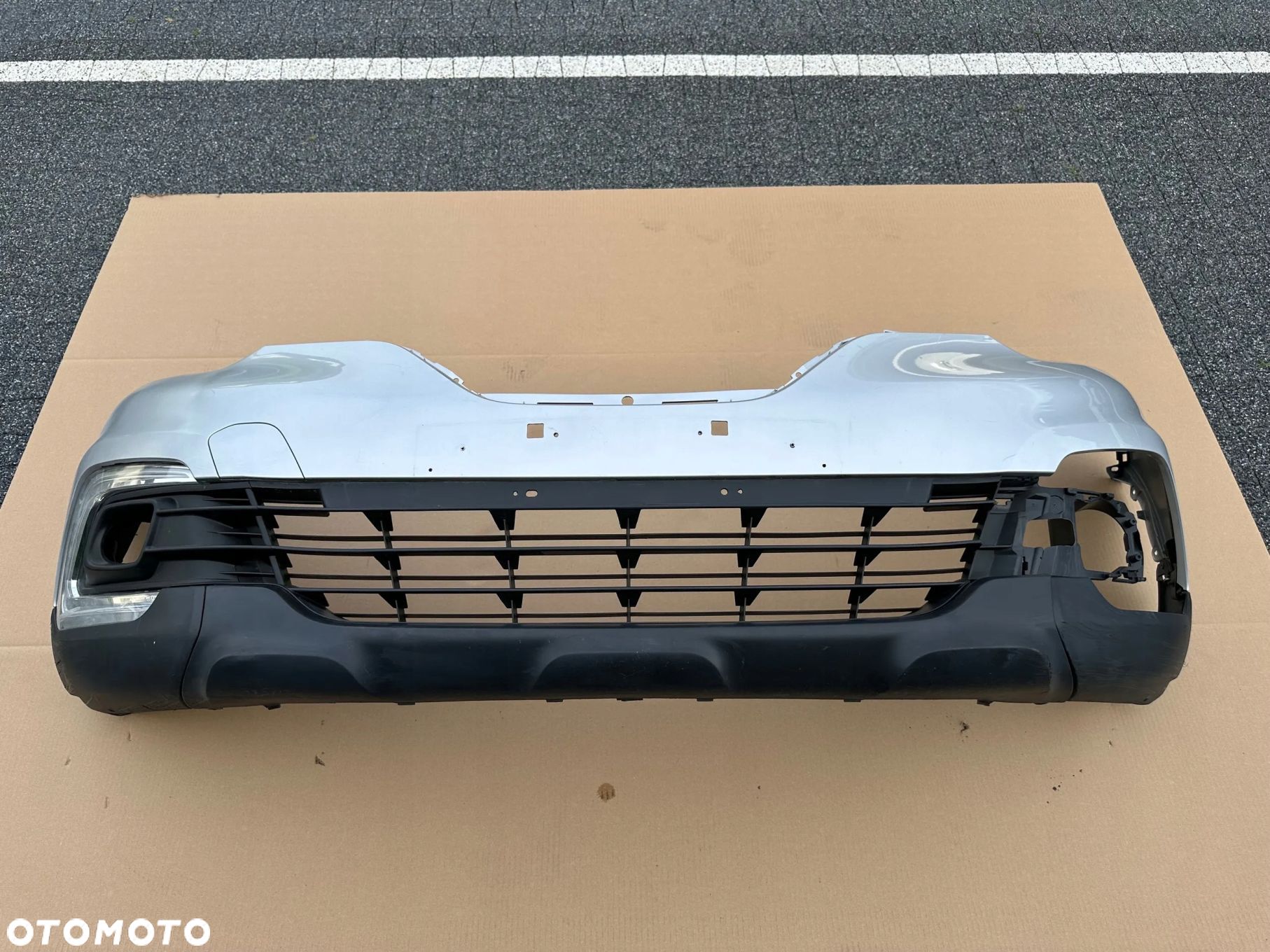 ZDERZAK LED RENAULT CAPTUR I LIFT ORYGINAŁ - 1