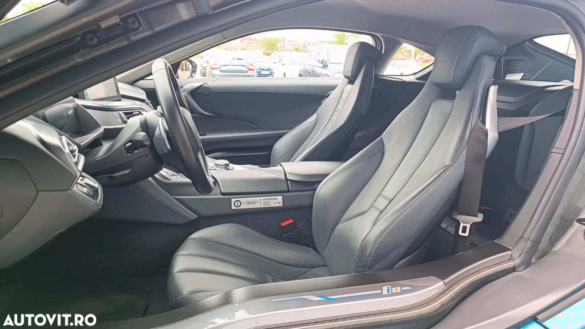 BMW i8 Coupe - 10