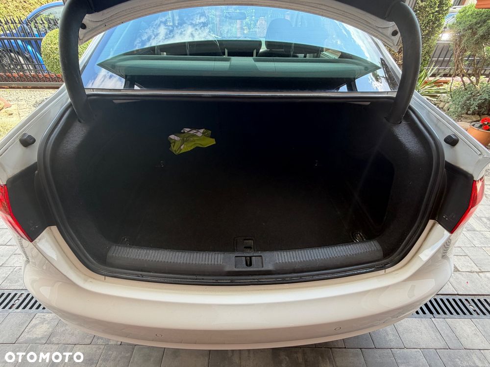 Audi A4 Limousine 2.0 TDI - 5