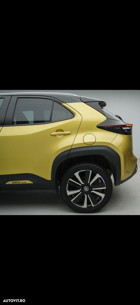 TOYOTA Yaris Cross 2022 — imagine 30