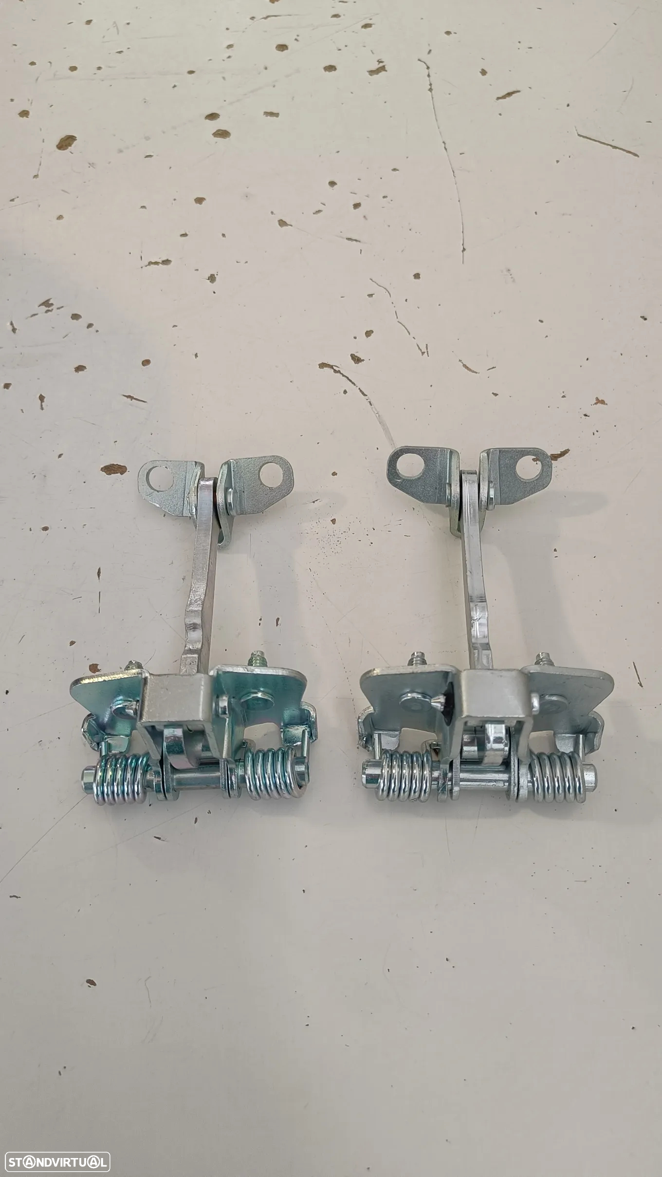 Limitador esticador dobradiça porta Peugeot 106 / citroen Saxo (novo) - 2