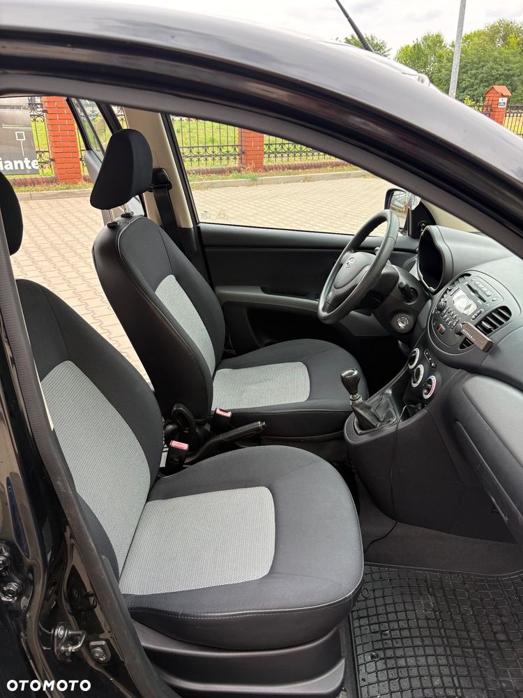 Hyundai i10 1.1 Edition Plus - 10