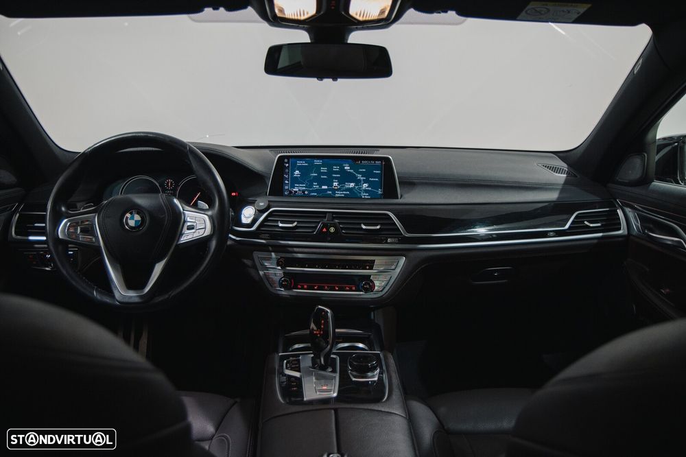 BMW 730 d Pack M - 14