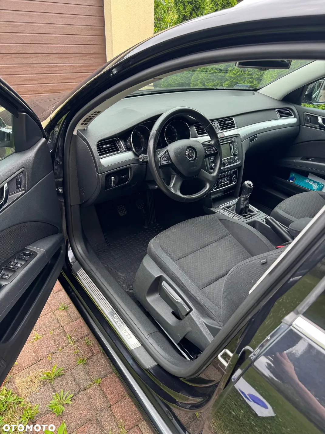 Skoda Superb 2.0 TDI Ambition - 16