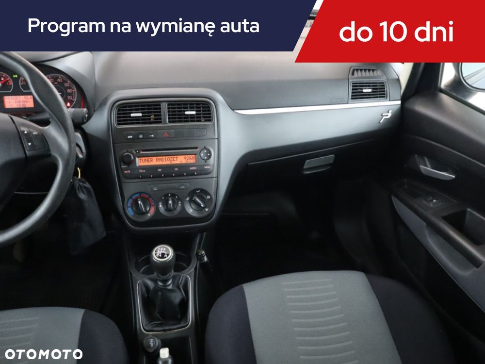 Fiat Punto 2012 - 10