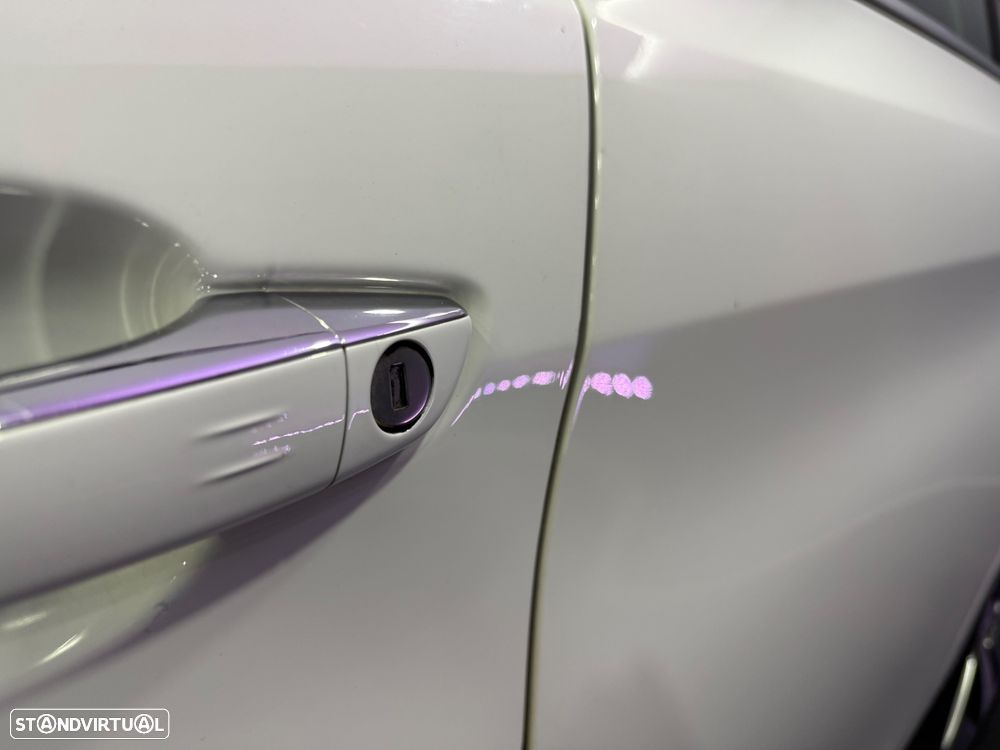 Peugeot 308 1.2 PureTech Allure Full LED - 25