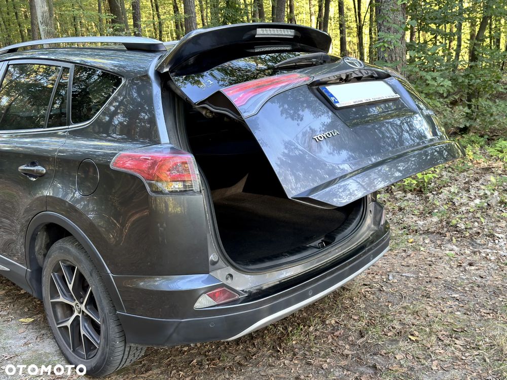 Toyota RAV4 - 13