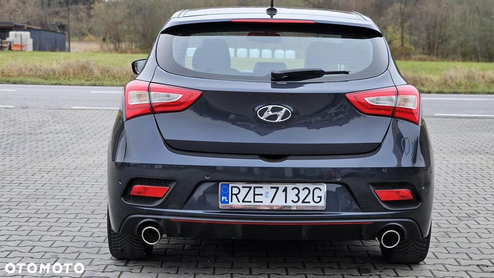 Hyundai i30 1.6 T GDI Turbo - 8