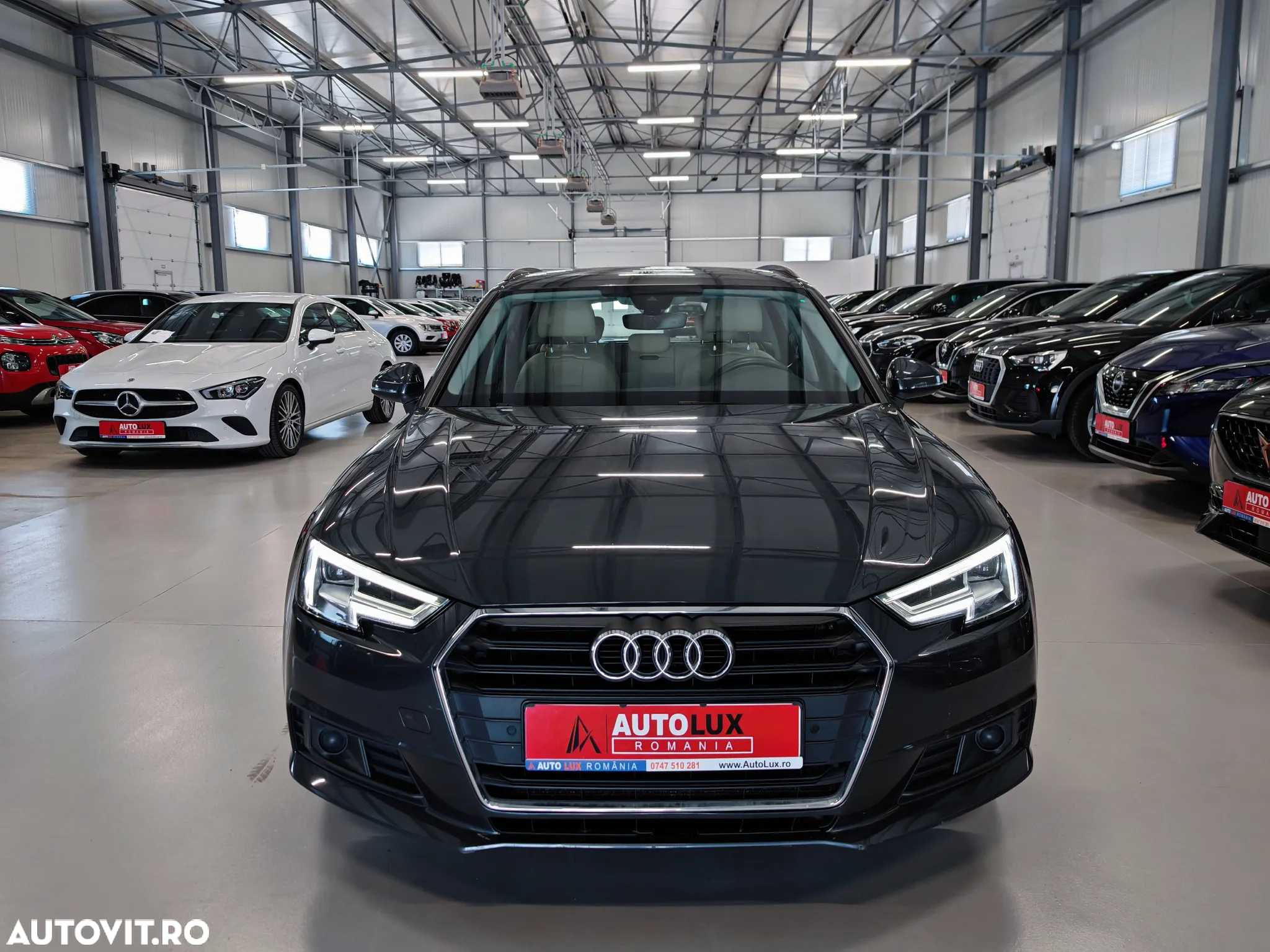 Audi A4 Avant 30 TDI S tronic - 3