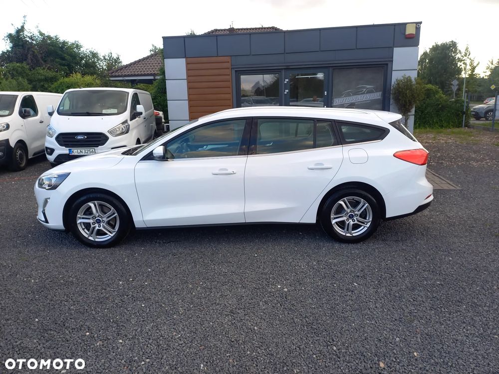 Ford Focus 1.5 EcoBlue STart-Stopp-System TITANIUM - 3