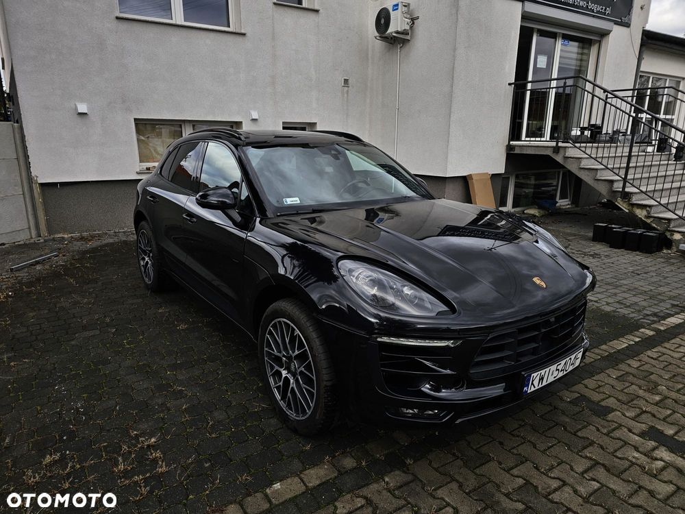 Porsche Macan S - 1