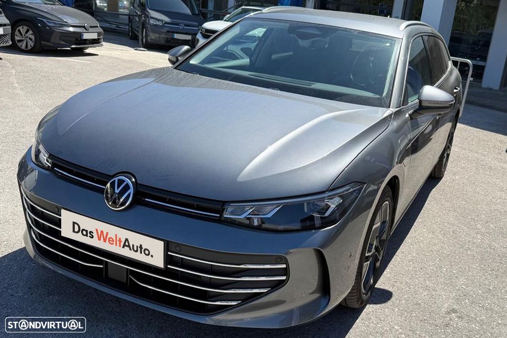 VW Passat Variant 1.5 eTSI Business DSG - 2